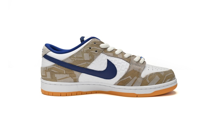 Nike SB Dunk Low Rayssa Leal FZ5251-001