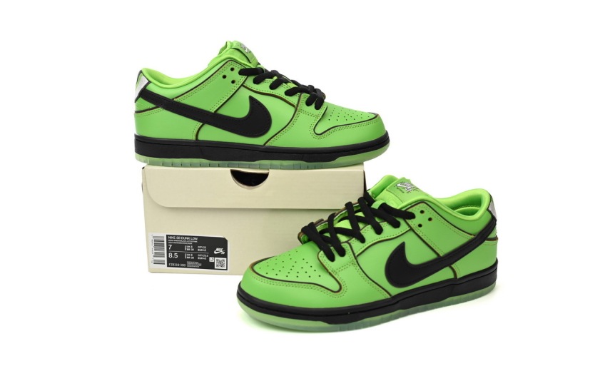 Nike SB Dunk Low The Powerpuff Girls Buttercup FZ8319-300