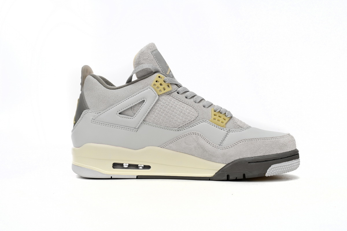 Jordan 4 Retro SE Craft Photon Dust DV3742-021