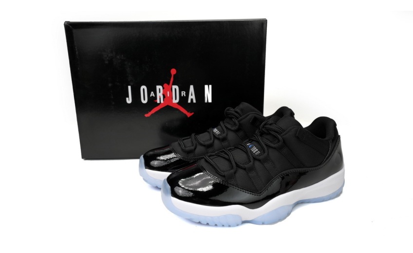Jordan 11 Retro Low Space Jam FV5104-004