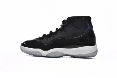Jordan 11 Retro Space Jam 2016 378037-003 01