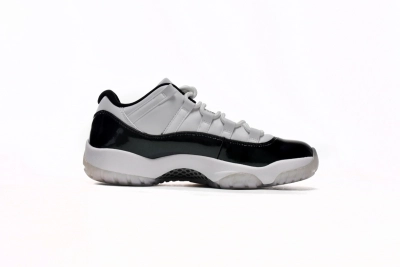 Jordan 11 Retro Low Iridescent 528895-145 02