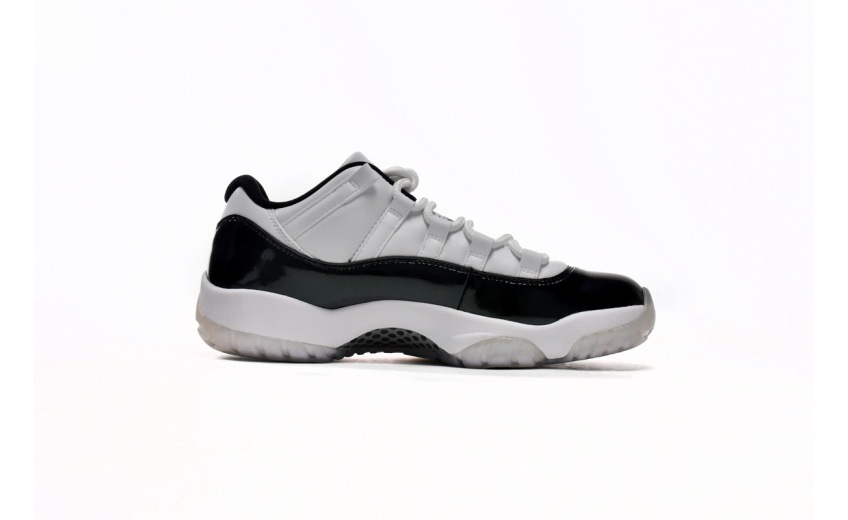 Jordan 11 Retro Low Iridescent 528895-145