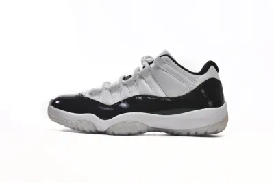 Jordan 11 Retro Low Iridescent 528895-145 01