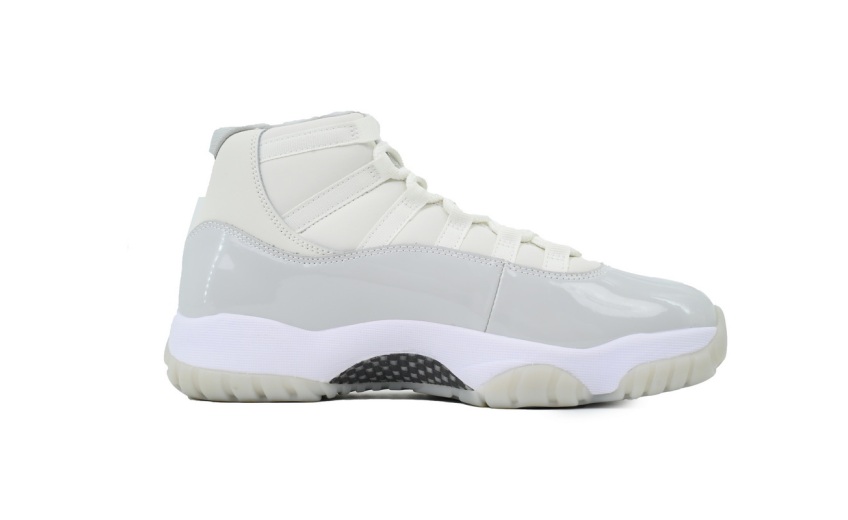 Jordan 11 Retro White Metallic Silver AR0715-100
