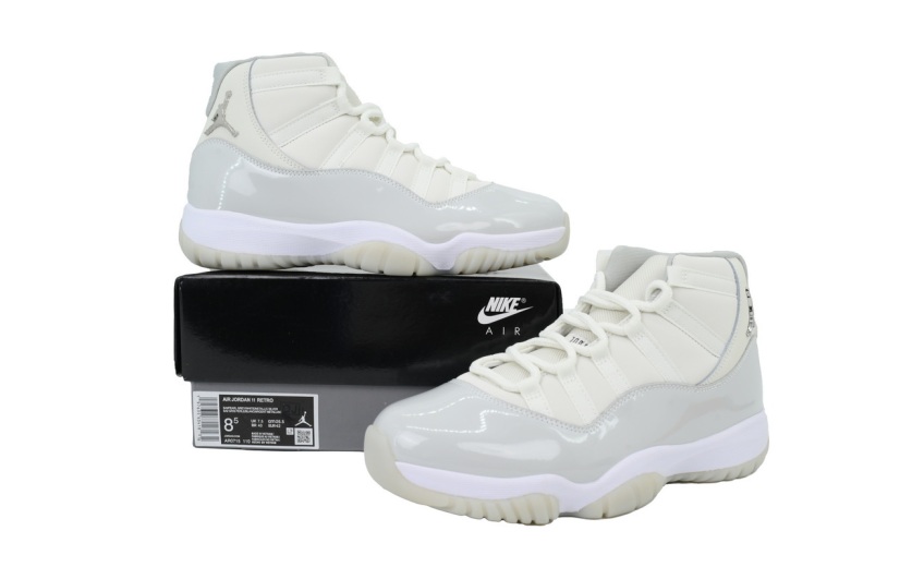 Jordan 11 Retro White Metallic Silver AR0715-100