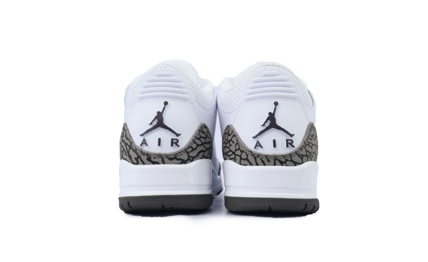 Jordan 3 Retro Mocha 2018 136064-122