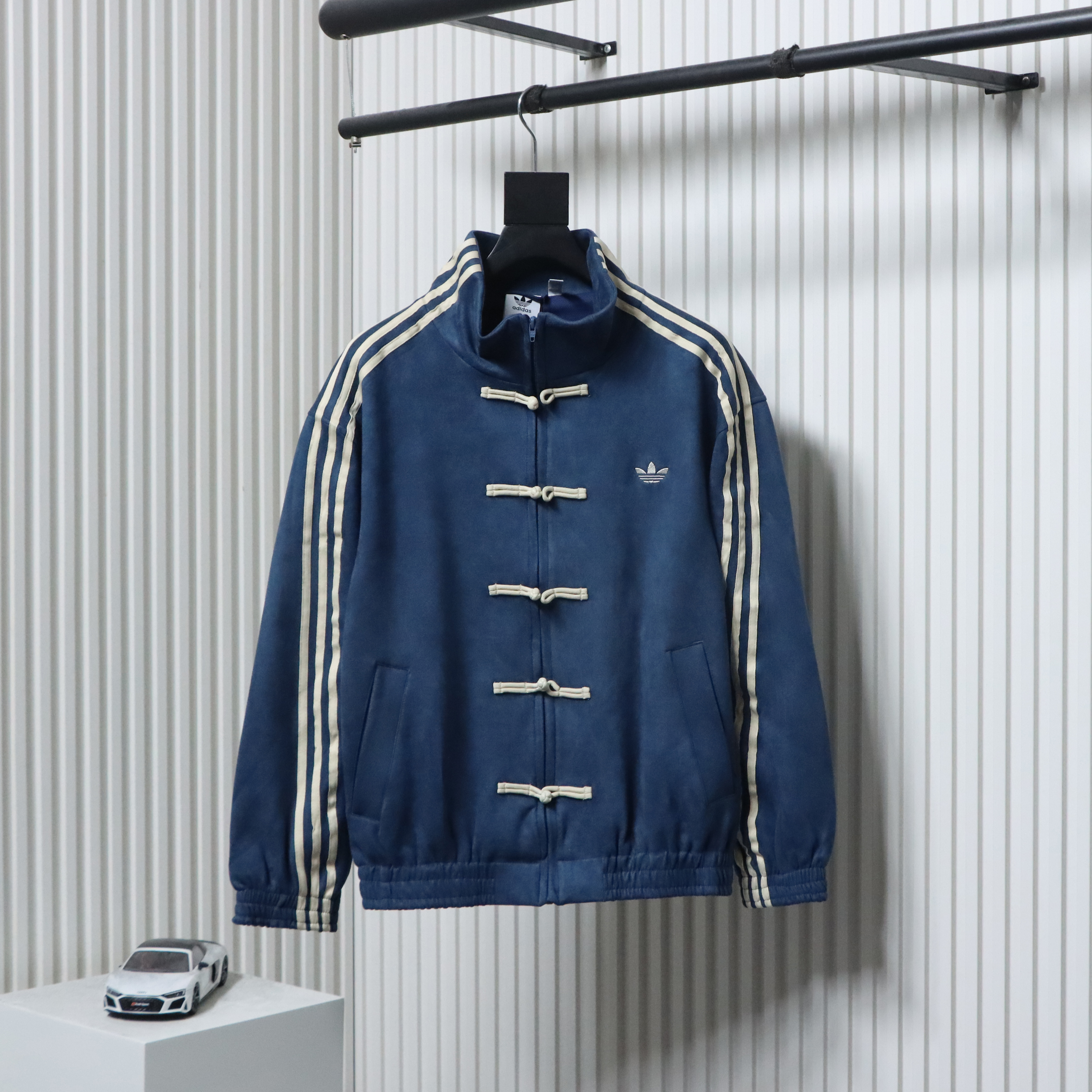 adidas oirginals ctt 3.1 jacket navy blue