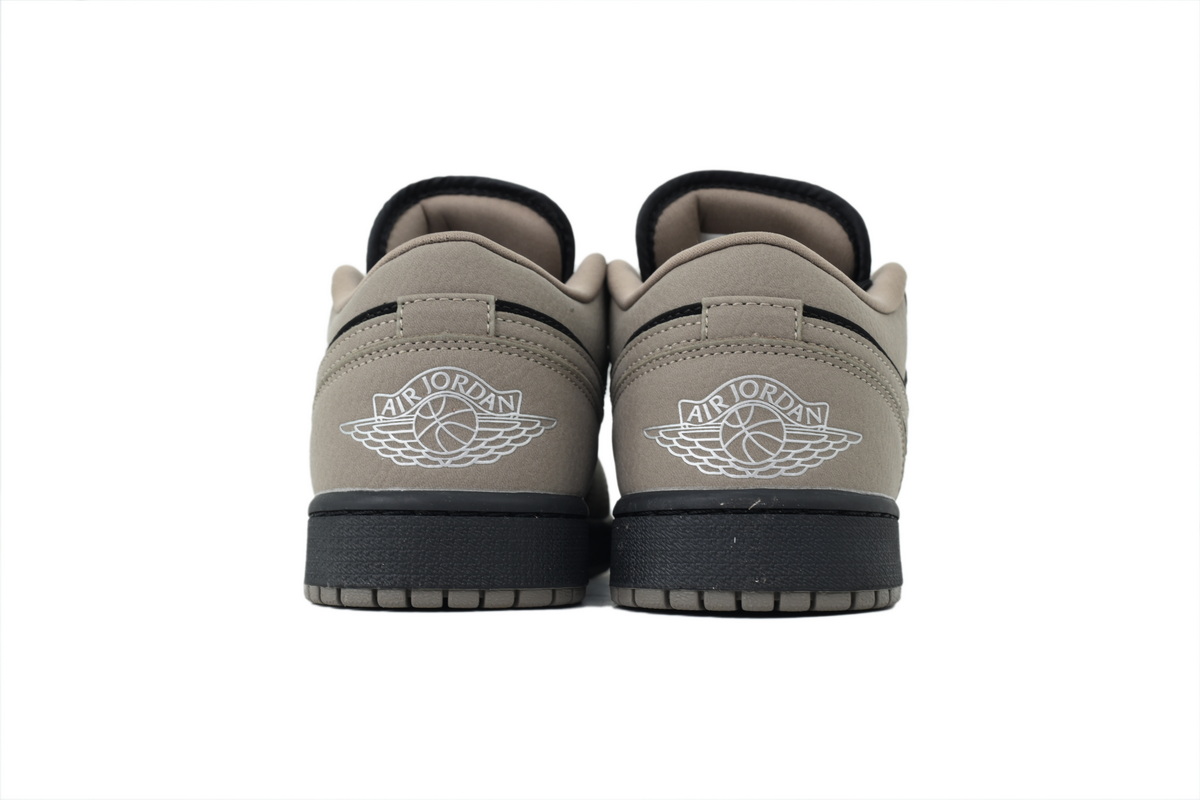 the Air Jordan 1 Low SE 'Olive Grey'