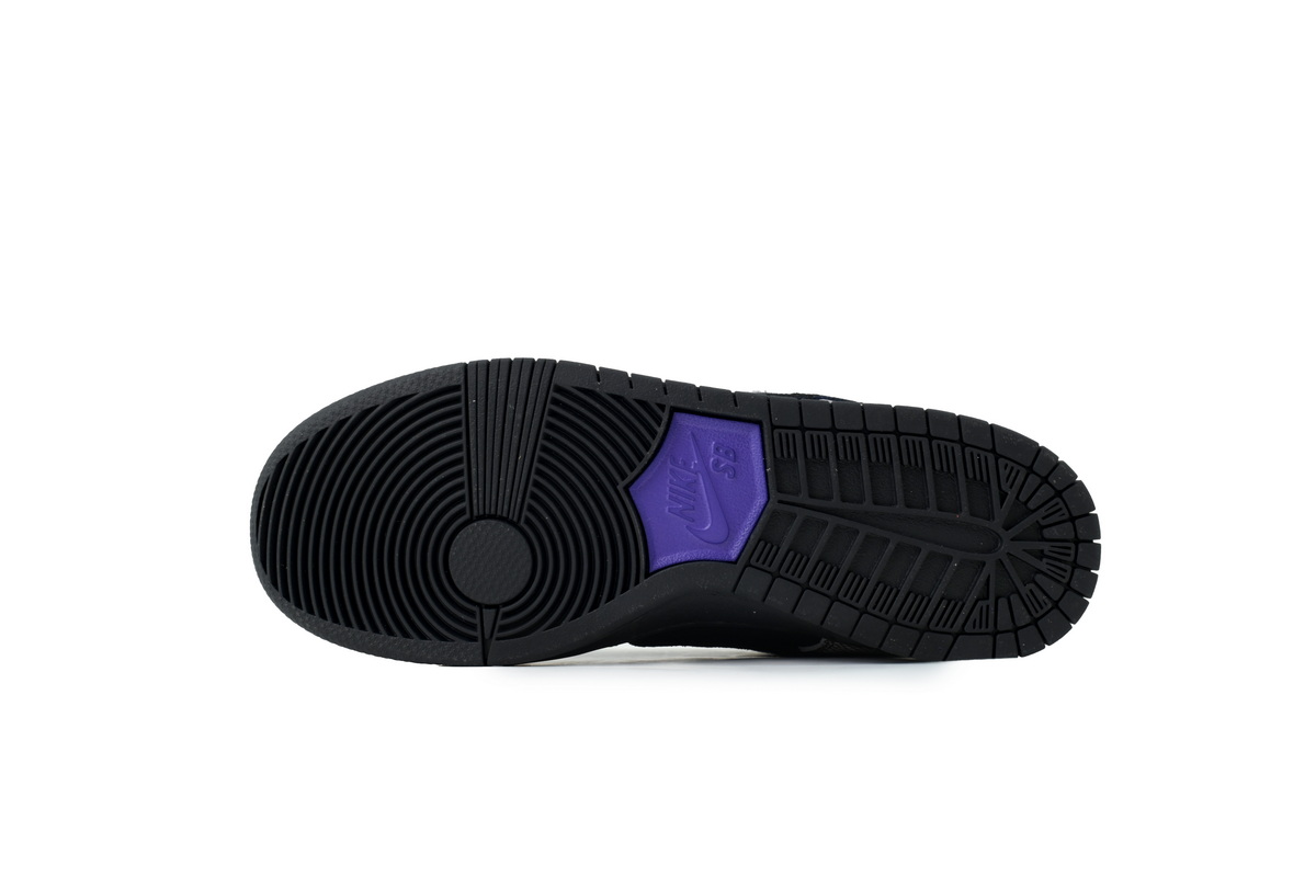 Nike SB - Dunk Low Pro Dashawn Jordan 