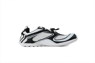 Balenciaga Radar Sneaker White Black 865704 WSTEO 9010 02