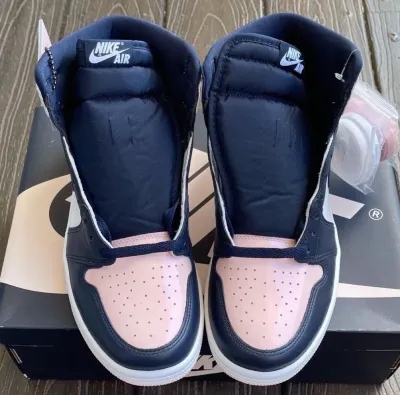 Jordan 1 Retro High OG Atmosphere DD9335-641 review Bailey 00