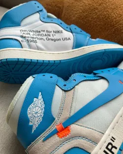 Jordan 1 Retro High Off-White University Blue AQ0818-148 review Moyer 02
