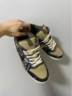 Nike SB Dunk Low Travis Scott Cactus Jack CT5053-001  review Dan 01