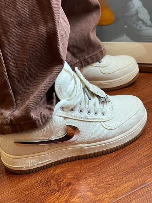 Nike Air Force 1 Low Travis Scott Sail AQ4211-101 review 