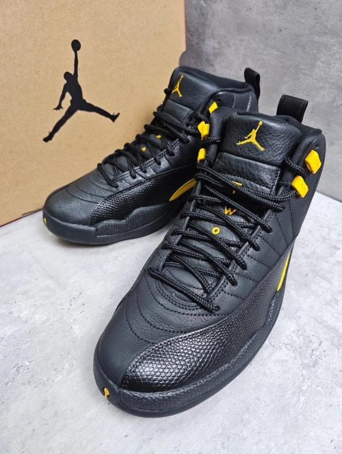 Jordan 12 Retro Black Taxi CT8013-071 review 
