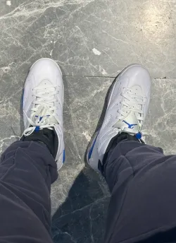 Jordan 6 Retro Sport Blue 384664-107 review Mark 02