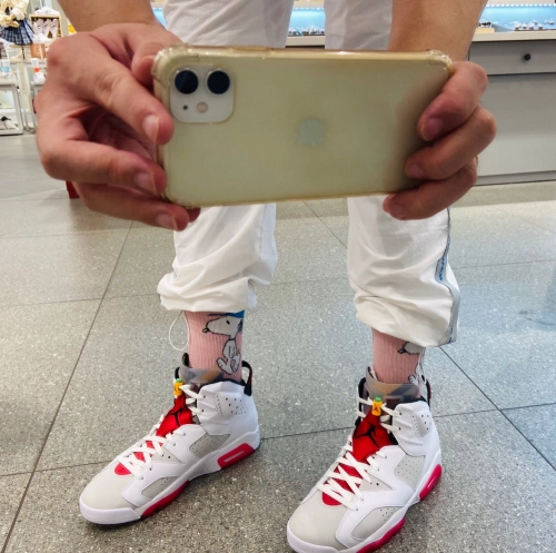 Jordan 6 Retro Hare CT8529-062 review 