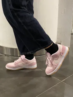 Nike Dunk Low Teddy Bear (Women's) DZ5318-640 review Anthony 02