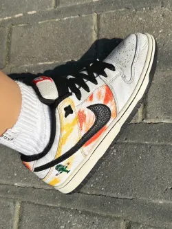 Nike SB Dunk Low Raygun Tie-Dye White BQ6832-101 review Musa  01