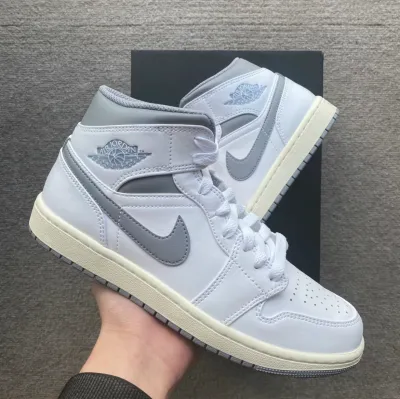 Air Jordan 1 Mid Neutral Grey 554724-135 review Valente