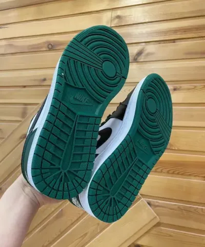 Air Jordan 1 Low Green Toe 553558-371 review Rue 01