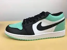 Air Jordan 1 Low Emerald 553558-117 review 