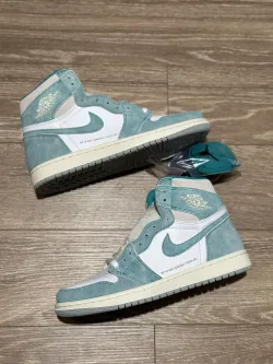  Jordan 1 Retro High Turbo Green 555088-311 review Dan Libke