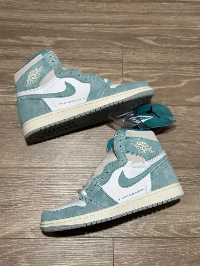  Jordan 1 Retro High Turbo Green 555088-311 review Dan Libke
