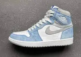  Jordan 1 Retro High OG Hyper Royal 555088-402 review 