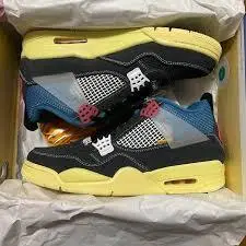  Jordan 4 Retro Union Off Noir DC9533-001 review daniel c darbi