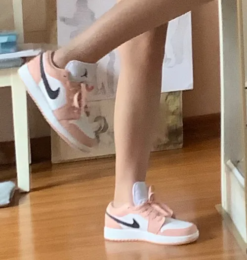 Jordan 1 Low Light Arctic Orange Pink 553560-800 review 