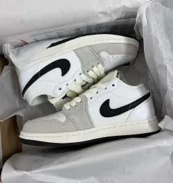  Jordan 1 Low Astrograbber DC3533-100 review Mason