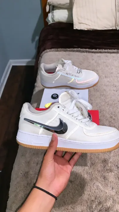 Nike Air Force 1 Low Travis Scott AQ4211-100  review Grace