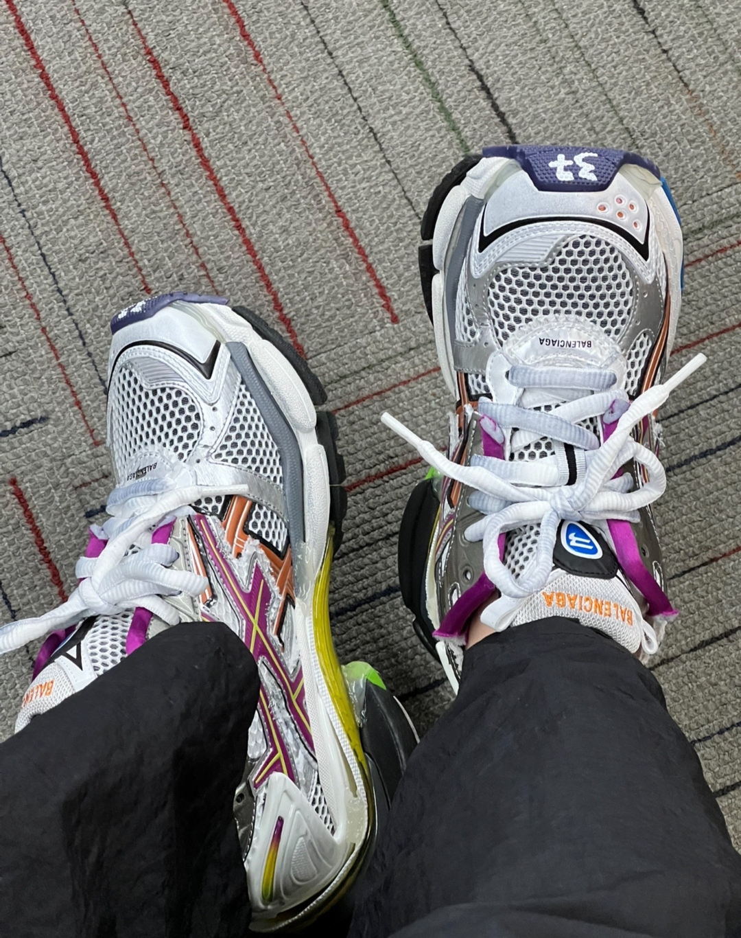 Balenciaga Runner Multicolor 677402W3RB68123 review keetyol