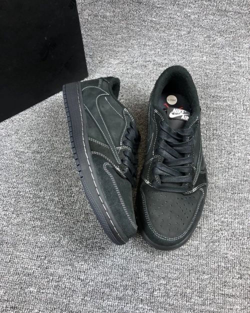 Jordan 1 Retro Low OG SP Travis Scott Black Phantom DM7866-001 review 