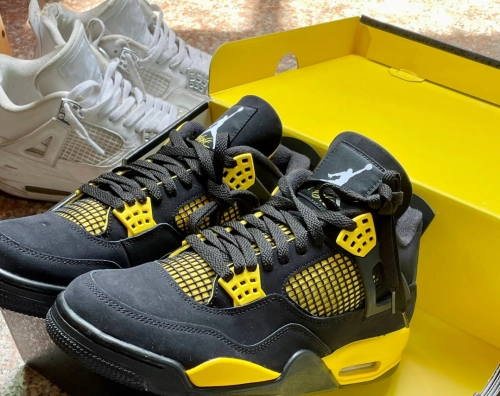  Air Jordan 4 Thunder   DH6927-017  review 