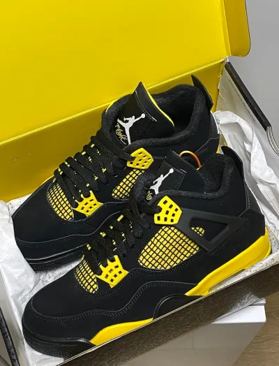  Air Jordan 4 Thunder   DH6927-017  review tiny