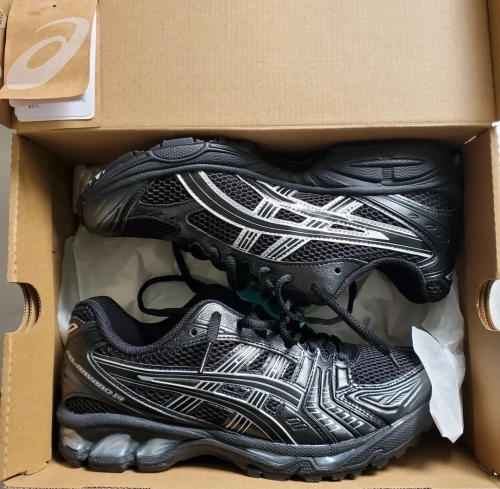 ASICS Gel Kayano 14 Black Pure Silver 1201A019-006 review 