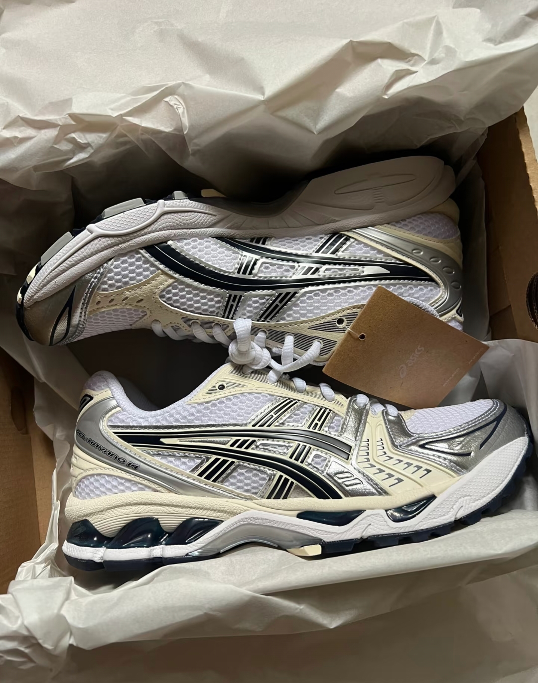 ASICS Gel Kayano 14 White Midnight 1202A056-109 review lkjhjg