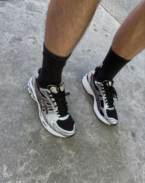 ASICS 14 Black Coffee Silver 1201A019-004 review 