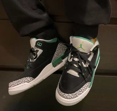  Air Jordan 3 Retro Pine Green CT8532-030 review 