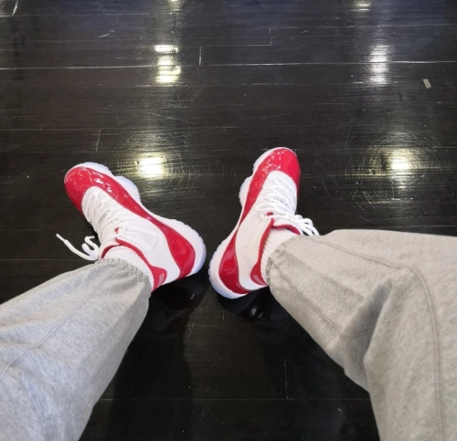 Jordan 11 Retro Cherry (2022) CT8012-116 review 