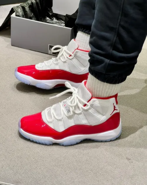 Jordan 11 Retro Cherry (2022) CT8012-116 review 
