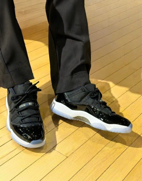 Air Jordan 11 Retro Low Space Jam FV5104-004 review 