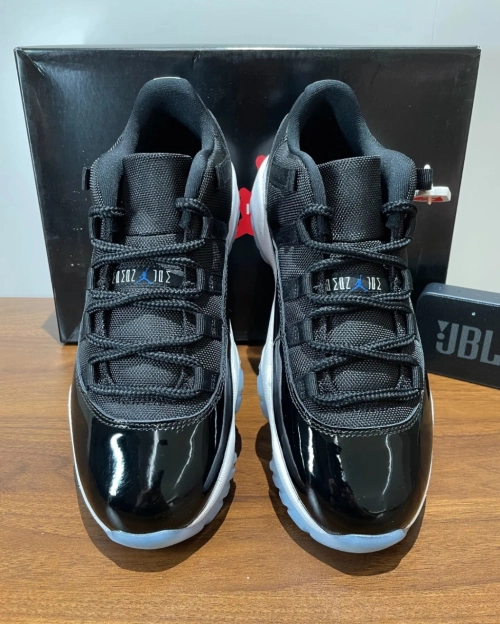 Air Jordan 11 Retro Low Space Jam FV5104-004 review 