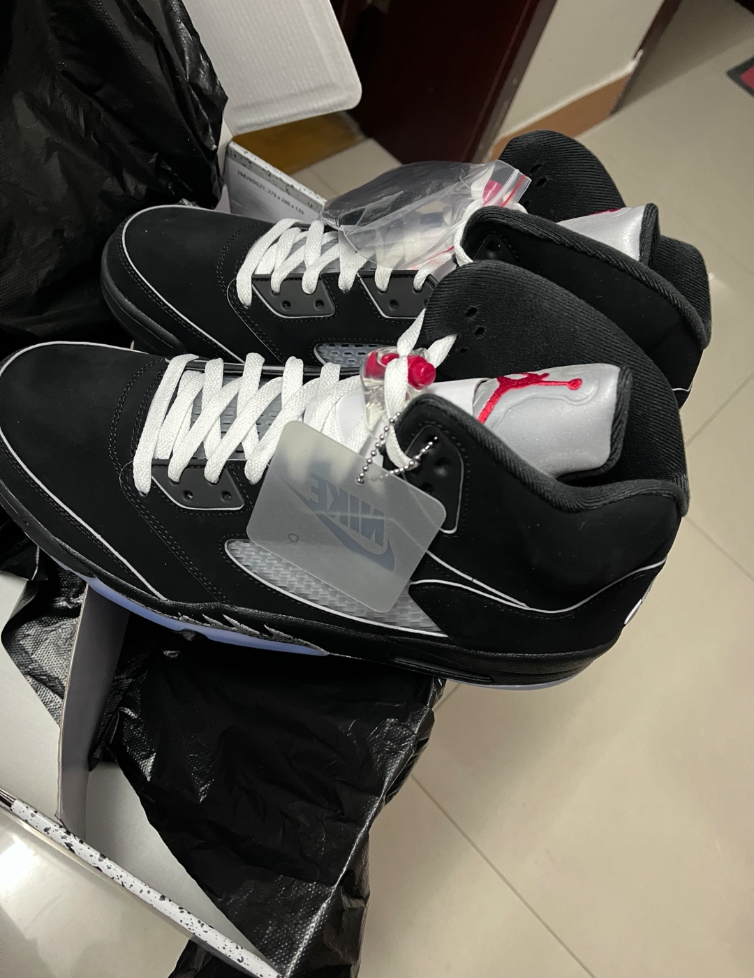 Jordan 5 Retro OG Black Metallic Reimagined HF3975-001 review GGGGj