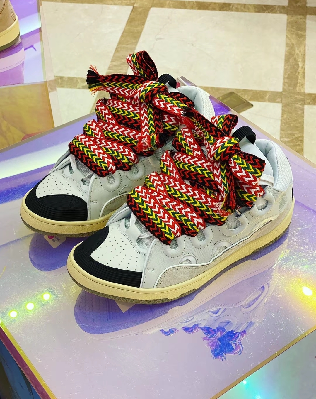 Lanvin Leather Curb White Ivory FM-SKRK11-DRAG-A2000 review JHGTYFk