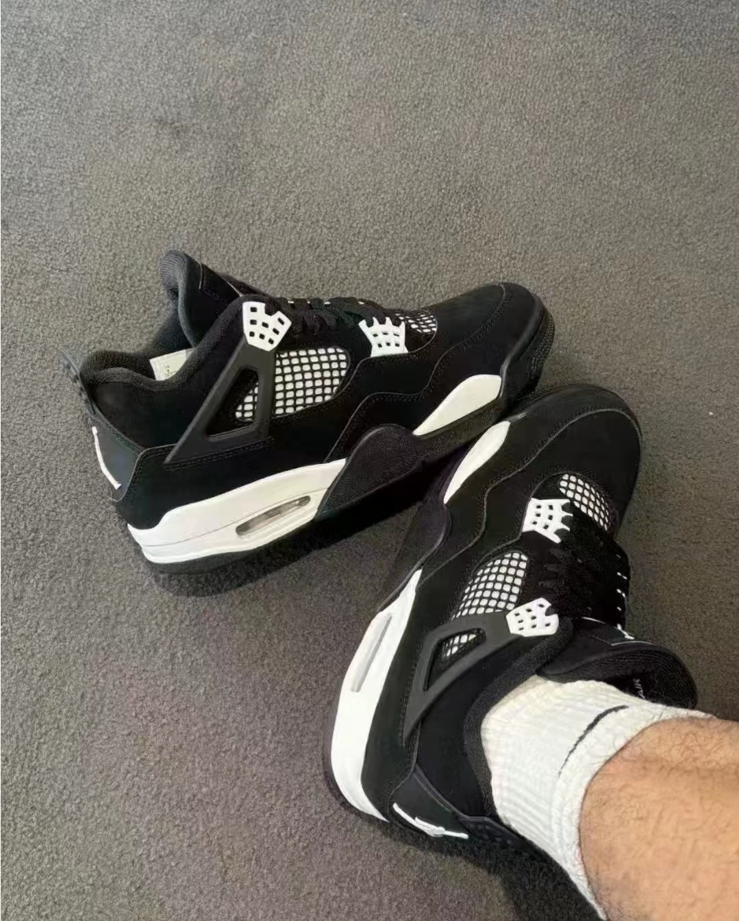 Jordan 4 Retro White Thunder FQ8138-001 review kdjchbcds