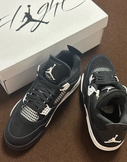 Jordan 4 Retro White Thunder FQ8138-001 review 